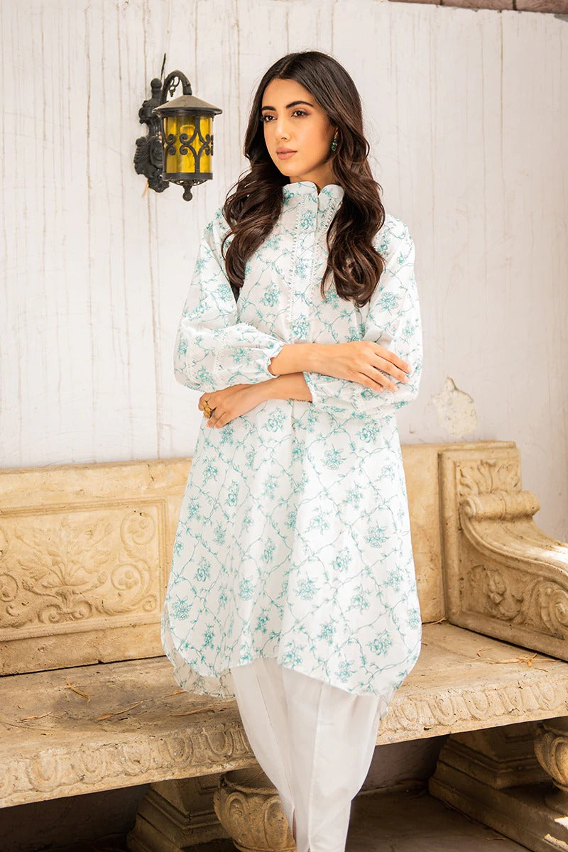 SUMMER BREEZE-3PC EMBROIDERED LAWN SUIT – Cross Stitch | Lawn suits, Summer  breeze, Embroidered