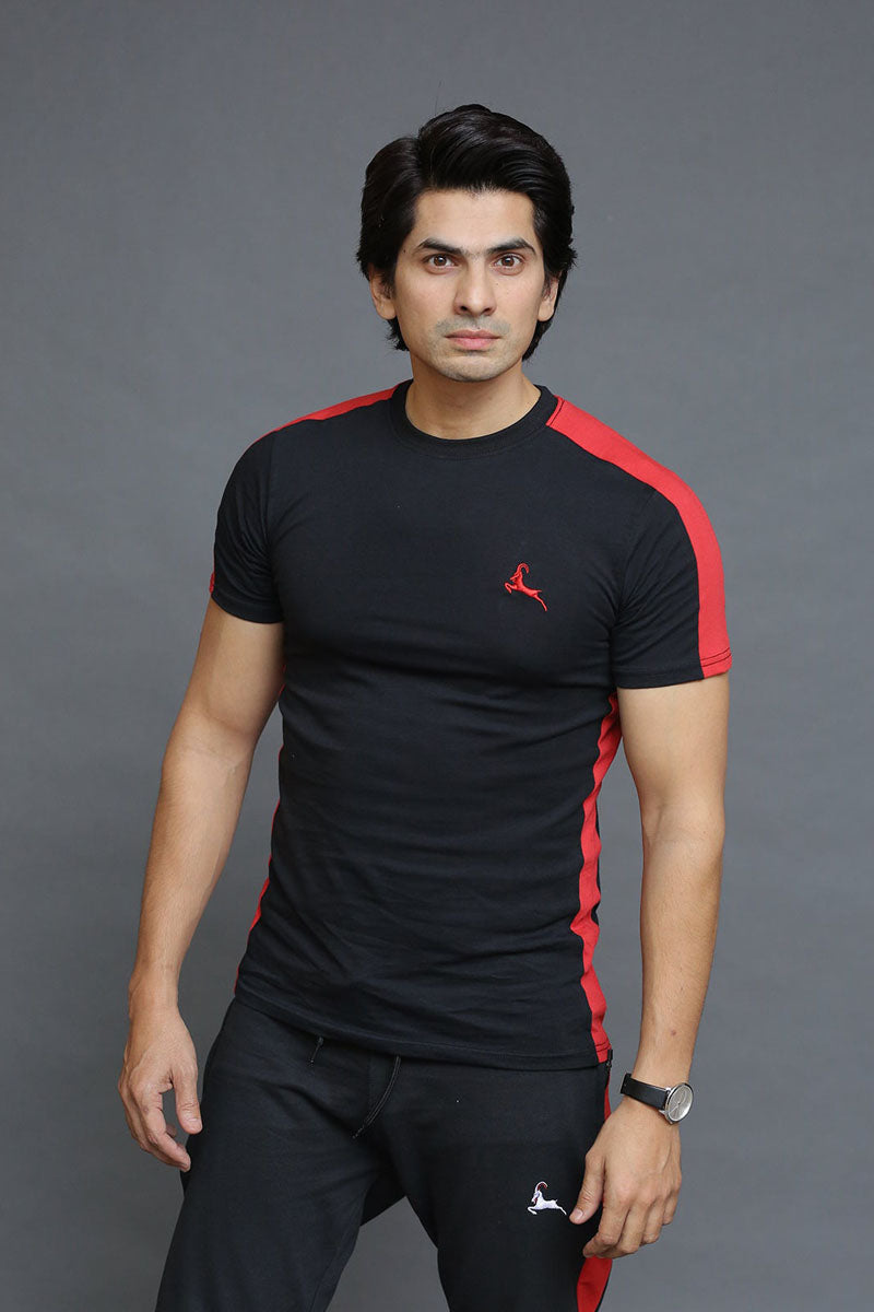 Black with Red T-Shirt Men