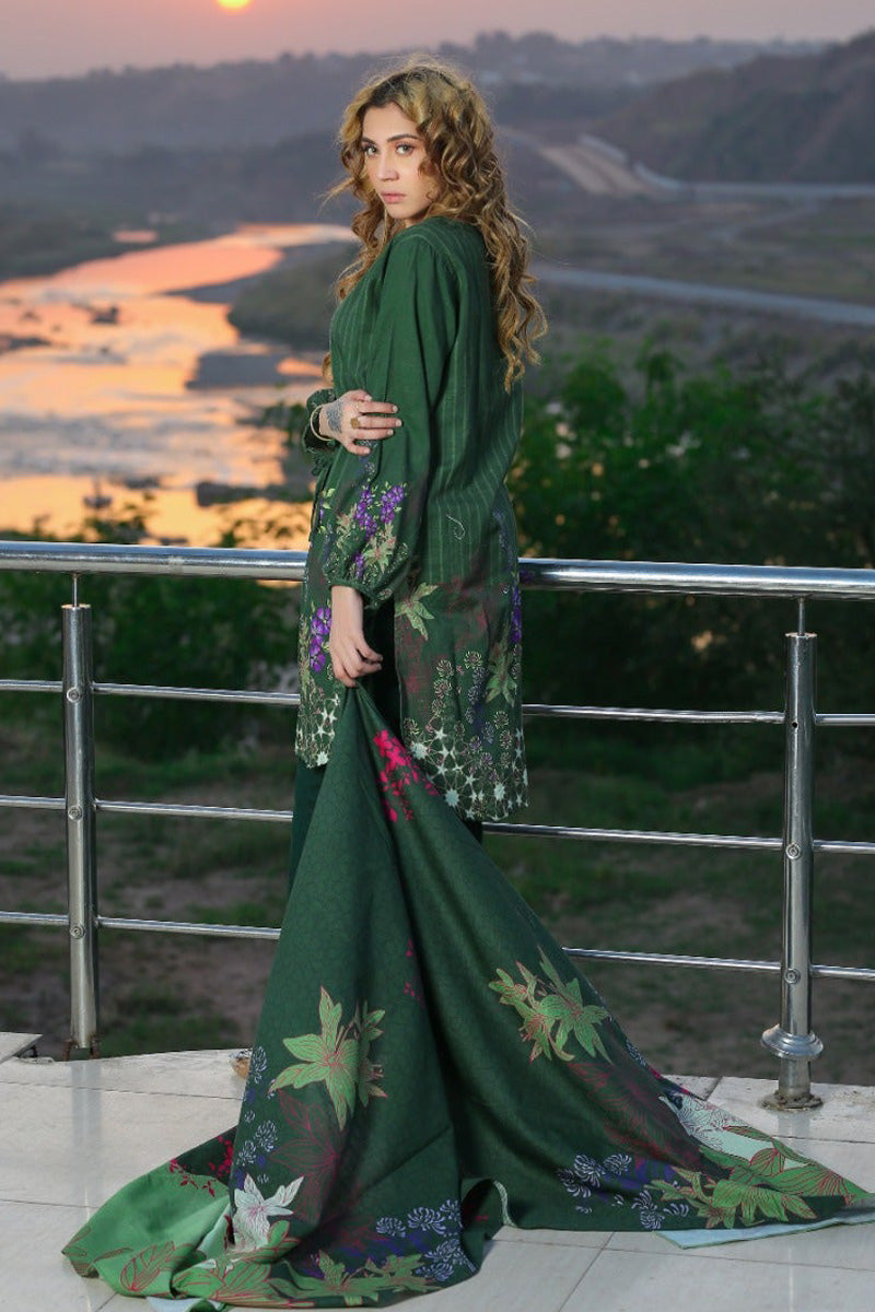 Dark Green 3Pc Khadder Suit With Flower Design In Bottom And Sleaves